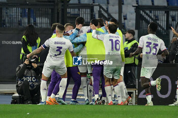 2023-12-10 - Lucas Martinez Quarta (ACF Fiorentina) celebrates after scoring the goal 1-1 during the Italian Football Championship League A 2023/2024 match between AS Roma vs ACF Fiorentina at the Olimpic Stadium in Rome on 10 December  2023. - AS ROMA VS ACF FIORENTINA - ITALIAN SERIE A - SOCCER