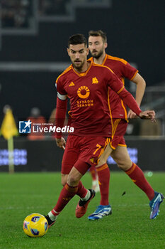 2023-12-10 - Lorenzo Pellegrini (AS Roma);  during the Italian Football Championship League A 2023/2024 match between AS Roma vs ACF Fiorentina at the Olimpic Stadium in Rome on 10 December  2023. - AS ROMA VS ACF FIORENTINA - ITALIAN SERIE A - SOCCER