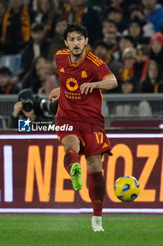 2023-12-10 - Sardar Azmoun (AS Roma);  during the Italian Football Championship League A 2023/2024 match between AS Roma vs ACF Fiorentina at the Olimpic Stadium in Rome on 10 December  2023. - AS ROMA VS ACF FIORENTINA - ITALIAN SERIE A - SOCCER