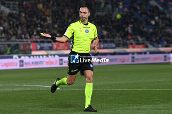 2023-12-17 - The referee of the match Marco Guida - BOLOGNA FC VS AS ROMA - ITALIAN SERIE A - SOCCER