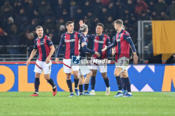 2023-12-17 - Bologna FC teams celebratign a Dan Ndoye's goal - BOLOGNA FC VS AS ROMA - ITALIAN SERIE A - SOCCER