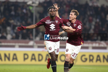 2023-12-16 - Duvan Zapata (Torino FC) celebrates the goal - TORINO FC VS EMPOLI FC - ITALIAN SERIE A - SOCCER