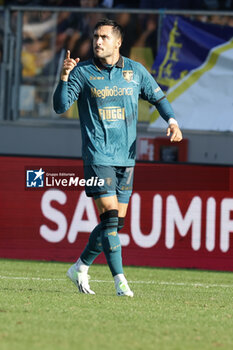 2023-12-23 - Frosinone's Uruguayan forward Jaime Baez celebrates after scoring a goal during the Serie A football match between Frosinone Calcio vs Juventus FC at the Benito Stirpe stadium in Frosinone, Italy on December 23, 2023. - FROSINONE CALCIO VS JUVENTUS FC - ITALIAN SERIE A - SOCCER