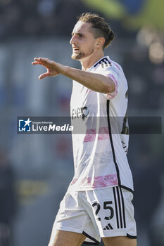 2023-12-23 - Juventus' French midfielder Adrien Rabiot gesticulate during the Serie A football match between Frosinone Calcio vs Juventus FC at the Benito Stirpe stadium in Frosinone, Italy on December 23, 2023. - FROSINONE CALCIO VS JUVENTUS FC - ITALIAN SERIE A - SOCCER