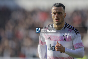 2023-12-23 - Juventus' Serbian midfielder Filip Kostic looks during the Serie A football match between Frosinone Calcio vs Juventus FC at the Benito Stirpe stadium in Frosinone, Italy on December 23, 2023. - FROSINONE CALCIO VS JUVENTUS FC - ITALIAN SERIE A - SOCCER