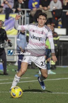2023-12-23 - Juventus' Italian defender Andrea Cambiaso controls the ball during the Serie A football match between Frosinone Calcio vs Juventus FC at the Benito Stirpe stadium in Frosinone, Italy on December 23, 2023. - FROSINONE CALCIO VS JUVENTUS FC - ITALIAN SERIE A - SOCCER
