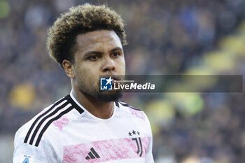 2023-12-23 - Juventus' American midfielder Weston McKennie looks during the Serie A football match between Frosinone Calcio vs Juventus FC at the Benito Stirpe stadium in Frosinone, Italy on December 23, 2023. - FROSINONE CALCIO VS JUVENTUS FC - ITALIAN SERIE A - SOCCER