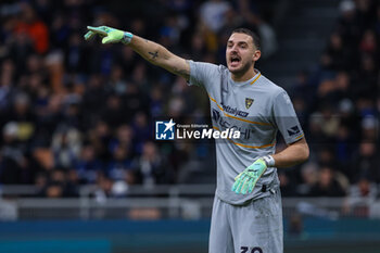 2023-12-23 - Wladimiro Falcone of US Lecce seen in action during Serie A 2023/24 football match between FC Internazionale and US Lecce at Giuseppe Meazza Stadium, Milan, Italy on December 23, 2023 - INTER - FC INTERNAZIONALE VS US LECCE - ITALIAN SERIE A - SOCCER