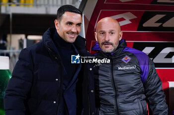 2023-12-22 - The head coach Raffaele Palladino (AC Monza) and The head coach Vincenzo Italiano (ACF Fiorentina) - AC MONZA VS ACF FIORENTINA - ITALIAN SERIE A - SOCCER