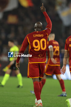 2023-12-23 - Roma’s Belgian forward Romelu Lukaku celebrates after scoring a goal during the Serie A football match between AS Roma vs SSC Napoli Football Club at the Olimpico Stadium in Rome, Italy on December 23, 2023 - AS ROMA VS SSC NAPOLI - ITALIAN SERIE A - SOCCER