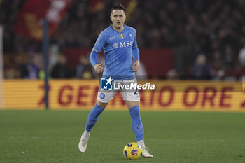 2023-12-23 - SSC Napoli's Polish midfielder Piotr Zielinski controls the ball during the Serie A football match between AS Roma vs SSC Napoli Football Club at the Olimpico Stadium in Rome, Italy on December 23, 2023 - AS ROMA VS SSC NAPOLI - ITALIAN SERIE A - SOCCER