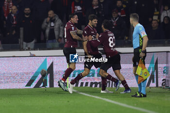 2023-12-22 - Salernitana's Argentinian defender Federico Fazio celebrates after scoring a goal during the Serie A football match between Unione Sportiva Salernitana vs AC Milan at the Arechi Stadium in Salerno on December 22, 2023. - US SALERNITANA VS AC MILAN - ITALIAN SERIE A - SOCCER