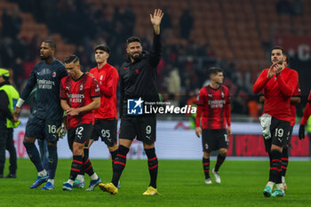2023-12-30 - Olivier Giroud of AC Milan celebrates the victory at the end of the match during Serie A 2023/24 football match between AC Milan and US Sassuolo at San Siro Stadium, Milan, Italy on December 30, 2023 - AC MILAN VS US SASSUOLO - ITALIAN SERIE A - SOCCER