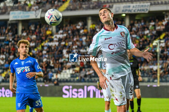 2023-09-27 - header of Salernitana's Lorenzo Pirola - EMPOLI FC VS US SALERNITANA - ITALIAN SERIE A - SOCCER