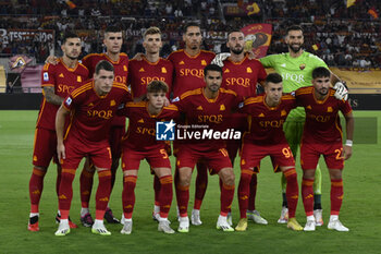 2023-09-01 - A.S. Roma line up for a team photograph during the 3rd day of the Serie A Championship between A.S. Roma - A.C. Milan on September 1, 2023 at the Olympic Stadium in Rome, Italy. - AS ROMA VS AC MILAN - ITALIAN SERIE A - SOCCER