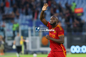 2023-09-01 - Romelu Lukaku of Roma during warm up before the Italian championship Serie A football match between AS Roma and AC Milan on September 1, 2023 at Stadio Olimpico in Rome, Italy - FOOTBALL - ITALIAN CHAMP - AS ROMA V AC MILAN - ITALIAN SERIE A - SOCCER