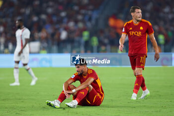 2023-09-01 - Houssem Aouar of Roma reacts after being injured during the Italian championship Serie A football match between AS Roma and AC Milan on September 1, 2023 at Stadio Olimpico in Rome, Italy - FOOTBALL - ITALIAN CHAMP - AS ROMA V AC MILAN - ITALIAN SERIE A - SOCCER