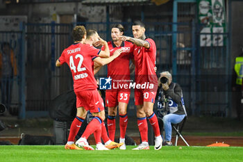 2023-10-30 - Gianluca Scamacca (Atalanta) celebrates with teammates after scoring the 0-1 goal - EMPOLI FC VS ATALANTA BC - ITALIAN SERIE A - SOCCER