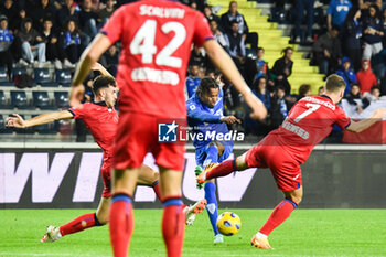 2023-10-30 - Tyronne Ebuehi (Empoli) shots on goal - EMPOLI FC VS ATALANTA BC - ITALIAN SERIE A - SOCCER
