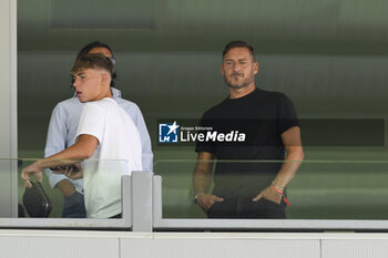 2023-09-17 - Francesco and Christian Totti during the 4rd day of the Serie A Championship between Frosinone Calcio - U.S. Sassuolo on September 17, 2023 at the Benito Stirpe Stadium in Frosinone, Italy. - FROSINONE CALCIO VS US SASSUOLO - ITALIAN SERIE A - SOCCER