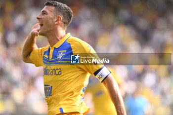 2023-09-17 - Luca Mazzitelli of Frosinone Calcio celebrates after scoring 2-2 during the 4rd day of the Serie A Championship between Frosinone Calcio - U.S. Sassuolo on September 17, 2023 at the Benito Stirpe Stadium in Frosinone, Italy. - FROSINONE CALCIO VS US SASSUOLO - ITALIAN SERIE A - SOCCER