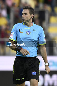 2023-09-28 - Referee Francesco Fourneau during the 6th day of the Serie A Championship between Frosinone Calcio vs A.C.F. Fiorentina, 28 September 2023 at the Benito Stirpe Stadium, Frosinone, Italy. - FROSINONE CALCIO VS ACF FIORENTINA - ITALIAN SERIE A - SOCCER