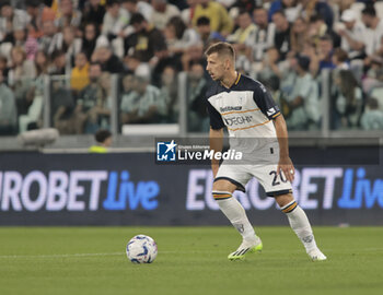 2023-09-26 - Ylber Ramadani of Us Lecce during the Italian Serie A, football match between Juventus Fc and Us Lecce on 26 September 2023 at Allianz stadium, Turin, Italy. Photo Nderim Kaceli - JUVENTUS FC VS US LECCE - ITALIAN SERIE A - SOCCER