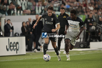 2023-09-26 - Federico Chiesa of Juventus and Patrick Dorgu of Us Lecce during the Italian Serie A, football match between Juventus Fc and Us Lecce on 26 September 2023 at Allianz stadium, Turin, Italy. Photo Nderim Kaceli - JUVENTUS FC VS US LECCE - ITALIAN SERIE A - SOCCER