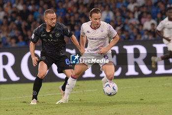 2023-10-08 - Stanislav Lobotka of SSC Napoli competes for the ball with Arthur of ACF Fiorentina during Serie A between SSC Napoli vs ACF Fiorentina at Diego Armando Maradona Stadium - SSC NAPOLI VS ACF FIORENTINA - ITALIAN SERIE A - SOCCER