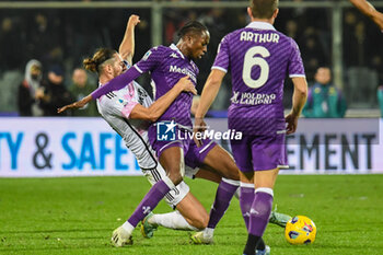 2023-11-05 - Fiorentina's Christian Kouame is fouled by Juventus's Adrien Rabiot - ACF FIORENTINA VS JUVENTUS FC - ITALIAN SERIE A - SOCCER