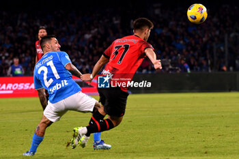 2023-10-29 - Matteo Politano of SSC Napoli competes for the ball with Marco Pellegrino of AC Milan the Serie A match between SSC Napoli vs AC Milan at Diego Armando Maradona Stadium - SSC NAPOLI VS AC MILAN - ITALIAN SERIE A - SOCCER