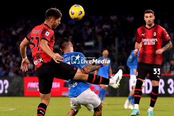 2023-10-29 - Matteo Politano of SSC Napoli competes for the ball with Marco Pellegrino of AC Milan the Serie A match between SSC Napoli vs AC Milan at Diego Armando Maradona Stadium - SSC NAPOLI VS AC MILAN - ITALIAN SERIE A - SOCCER