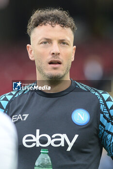 2023-11-04 - Amir Rrahmano of SSC Napoli in the warm-up before the match during Serie A between US Salernitana 1919 vs SSC Napoli at Arechi Stadium - US SALERNITANA VS SSC NAPOLI - ITALIAN SERIE A - SOCCER