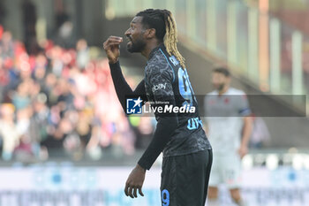 2023-11-04 - Zambo Anguissa of SSC Napoli gesticulates during Serie A between US Salernitana 1919 vs SSC Napoli at Arechi Stadium - US SALERNITANA VS SSC NAPOLI - ITALIAN SERIE A - SOCCER
