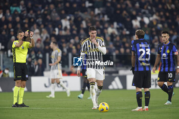 2023-11-26 - Dusan Vlahovic of Juventus during the Italian Serie A, football match between Juventus Fc and Fc Inter, on 26 November 2023 at Allianz Stadium, Turin, Italy. Photo Nderim Kaceli - JUVENTUS FC VS INTER - FC INTERNAZIONALE - ITALIAN SERIE A - SOCCER