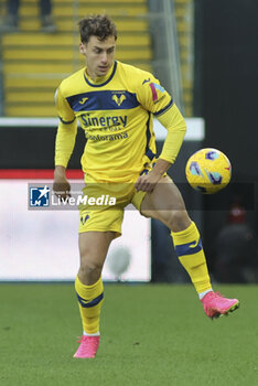 2023-12-03 - Filippo Terracciano of Hellas Verona FC play the ball during Udinese Calcio vs Hellas Verona FC, 14° Serie A Tim 2023-24 game at Bluenergy Stadium - Stadio Friuli in Udine (UD), Italy, on Dicember 03, 2023. - UDINESE CALCIO VS HELLAS VERONA FC - ITALIAN SERIE A - SOCCER