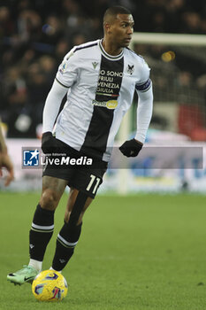 2023-12-03 - Walace Souza Silva of Udinese FC  play the ball during Udinese Calcio vs Hellas Verona FC, 14° Serie A Tim 2023-24 game at Bluenergy Stadium - Stadio Friuli in Udine (UD), Italy, on Dicember 03, 2023. - UDINESE CALCIO VS HELLAS VERONA FC - ITALIAN SERIE A - SOCCER