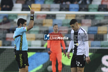 2023-12-03 - the Referee Fabio Maresca shows the yellow card to Martin Payero of Udinese FC during Udinese Calcio vs Hellas Verona FC, 14° Serie A Tim 2023-24 game at Bluenergy Stadium - Stadio Friuli in Udine (UD), Italy, on Dicember 03, 2023. - UDINESE CALCIO VS HELLAS VERONA FC - ITALIAN SERIE A - SOCCER