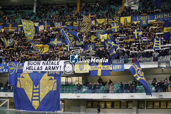 2023-12-23 - Hellas Verona fans show their support during Hellas Verona FC  vs Cagliari Calcio, 17° Serie A Tim 2023-24 game at Marcantonio Bentegodi Stadium in Verona (VR), Italy, on Dicember 23, 2023. - HELLAS VERONA FC VS CAGLIARI CALCIO - ITALIAN SERIE A - SOCCER