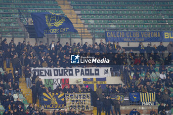 2023-12-30 - Hellas Verona fans show their support during Hellas Verona FC  vs US Salernitana, 18° Serie A Tim 2023-24 game at Marcantonio Bentegodi Stadium in Verona (VR), Italy, on Dicember 30, 2023. - HELLAS VERONA FC VS US SALERNITANA - ITALIAN SERIE A - SOCCER