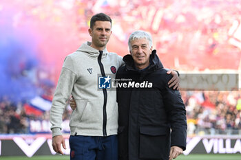 2023-12-23 - Gian Piero Gasperini (Atalanta Bc) and Thiago Motta (Bologna Fc) before the match - BOLOGNA FC VS ATALANTA BC - ITALIAN SERIE A - SOCCER