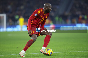 2023-12-10 - Romelu Lukaku of Roma in action during the Italian championship Serie A football match between AS Roma and ACF Fiorentina on December 10, 2023 at Stadio Olimpico in Rome, Italy - FOOTBALL - ITALIAN CHAMP - ROMA V FIORENTINA - ITALIAN SERIE A - SOCCER