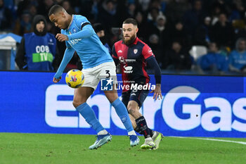 2023-12-16 - Natan of SSC Napoli competes for the ball with Nahitan Nandez of Cagliari Calcio during Serie A between SSC Napoli vs Cagliari Calcio at Diego Armando Maradona Stadium - SSC NAPOLI VS CAGLIARI CALCIO - ITALIAN SERIE A - SOCCER