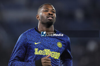 2023-12-17 - Marcus Thuram of Internazionale during warm up before the Italian championship Serie A football match between SS Lazio and FC Internazionale on December 17, 2023 at Stadio Olimpico in Rome, Italy - FOOTBALL - ITALIAN CHAMP - LAZIO V INTERNAZIONALE - ITALIAN SERIE A - SOCCER