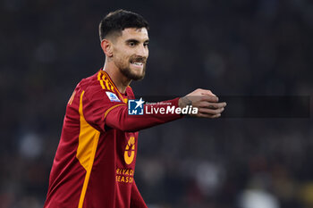 2023-12-23 - Lorenzo Pellegrini of Roma gestures during the Italian championship Serie A football match between AS Roma and SSC Napoli on December 23, 2023 at Stadio Olimpico in Rome, Italy - FOOTBALL - ITALIAN CHAMP - ROMA V NAPOLI - ITALIAN SERIE A - SOCCER