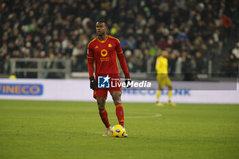 2023-12-30 - Evan Ndicka of As Roma during the Italian Serie A, football match between Juventus Fc and As Roma on 30 December 2023 at Allianz Stadium, Turin, Italy. Photo Nderim Kaceli - JUVENTUS FC VS AS ROMA - ITALIAN SERIE A - SOCCER
