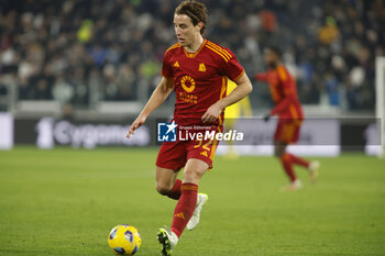 2023-12-30 - Edoardo Bove of As Roma during the Italian Serie A, football match between Juventus Fc and As Roma on 30 December 2023 at Allianz Stadium, Turin, Italy. Photo Nderim Kaceli - JUVENTUS FC VS AS ROMA - ITALIAN SERIE A - SOCCER