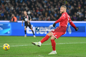 2023-12-29 - Michele Di Gregorio of AC Monza in action during Serie A between SSC Napoli vs AC Monza at Diego Armando Maradona Stadium - SSC NAPOLI VS AC MONZA - ITALIAN SERIE A - SOCCER