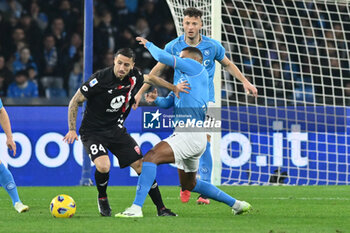 2023-12-29 - Patrick Ciurria of AC Monza competes for the ball withJuan Jesus of SSC Napoli during Serie A between SSC Napoli vs AC Monza at Diego Armando Maradona Stadium - SSC NAPOLI VS AC MONZA - ITALIAN SERIE A - SOCCER