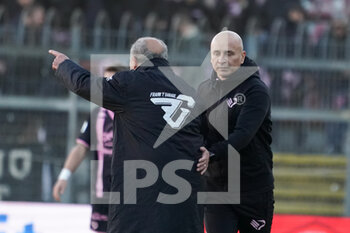 2023-01-14 - corini eugenio (coach palermo fc) castori fabrizio (coach perugia calcio) at the end of the race - AC PERUGIA VS PALERMO FC - ITALIAN SERIE B - SOCCER